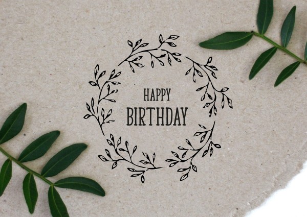 Blumenkranz Stempel mit Spruch Happy Birthday