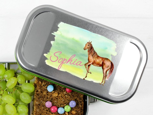 Lunchbox mit Pferd auf Wiese, personalisiert
