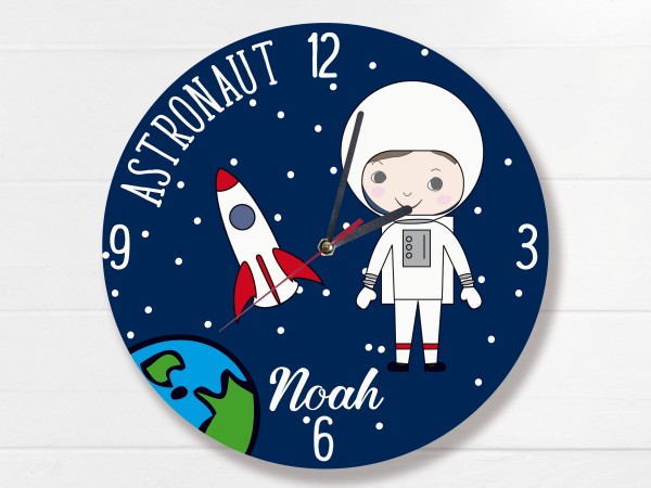 Kinderuhr mit Astronaut und Wunschname
