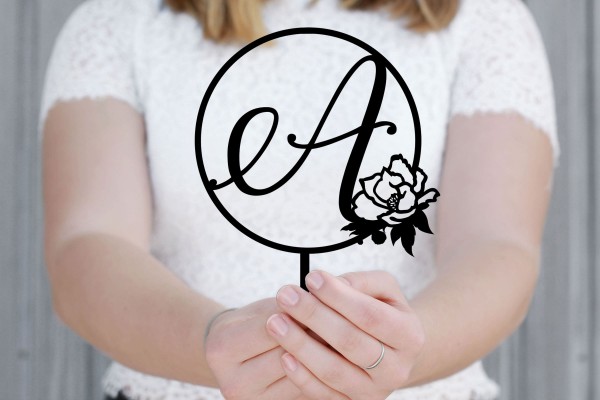 Cake Topper Buchstabe Lettering mit Rose personalisiert