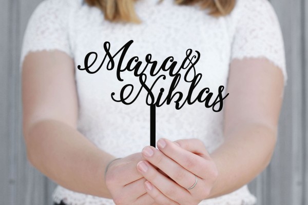 Cake Topper mit Namen im Handlettering Design zur Hochzeit